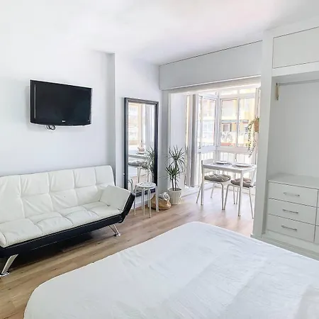 Estudio En Apartment